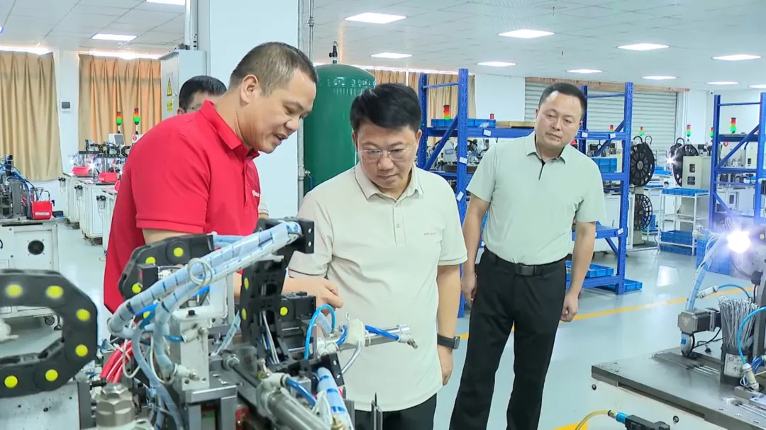 傅小新調(diào)研重點項目建設(shè)工作